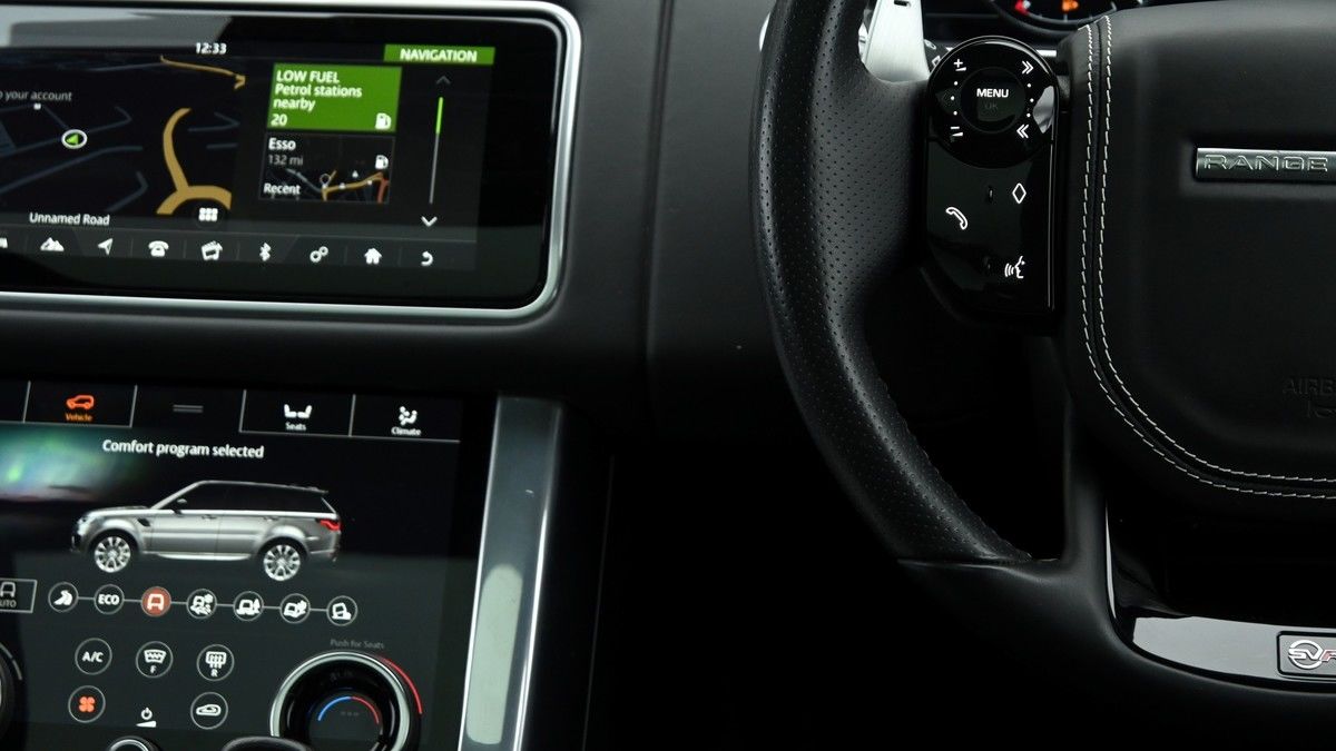 Land Rover Range Rover Sport Image 15