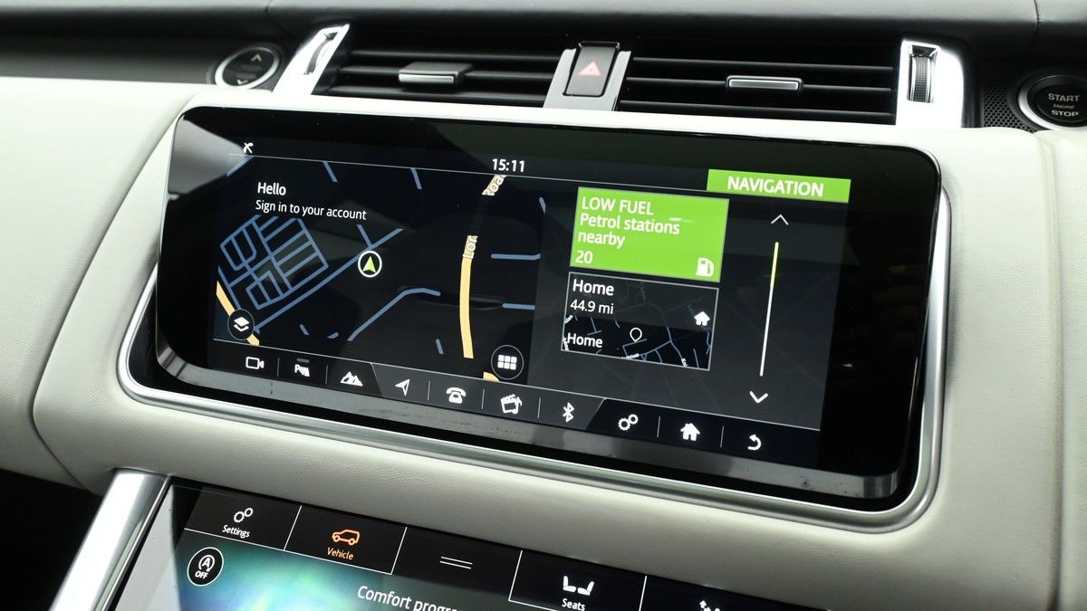 Land Rover Range Rover Sport Image 11