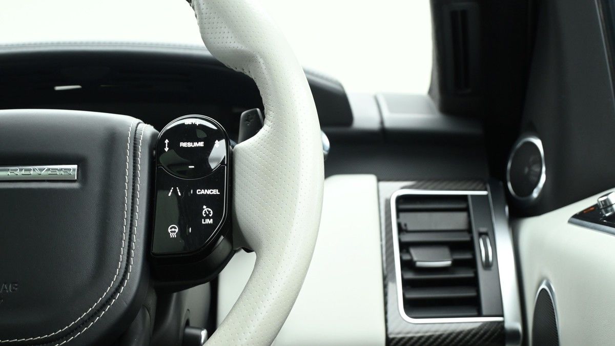Land Rover Range Rover Sport Image 16