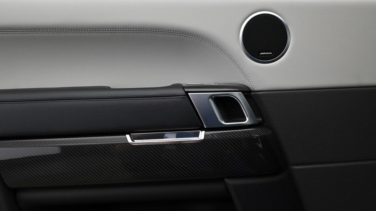 Land Rover Range Rover Sport Image 13