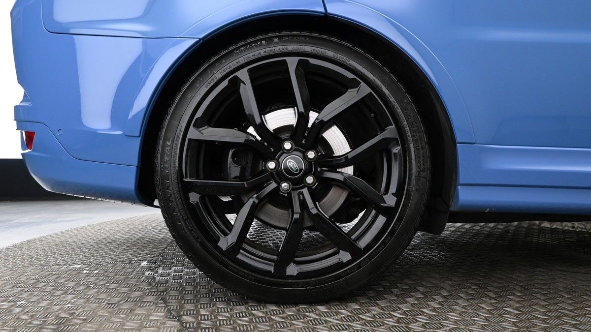 Land Rover Range Rover Sport Image 9