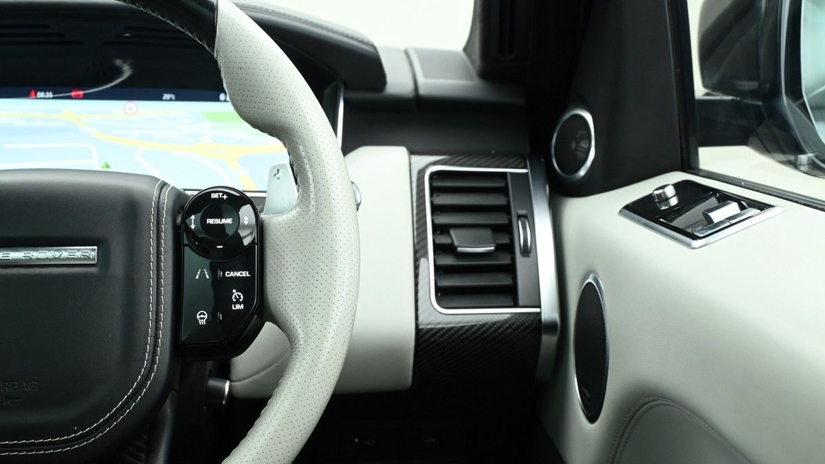 Land Rover Range Rover Sport Image 32