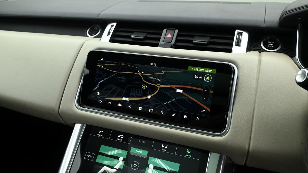 Land Rover Range Rover Sport Image 11
