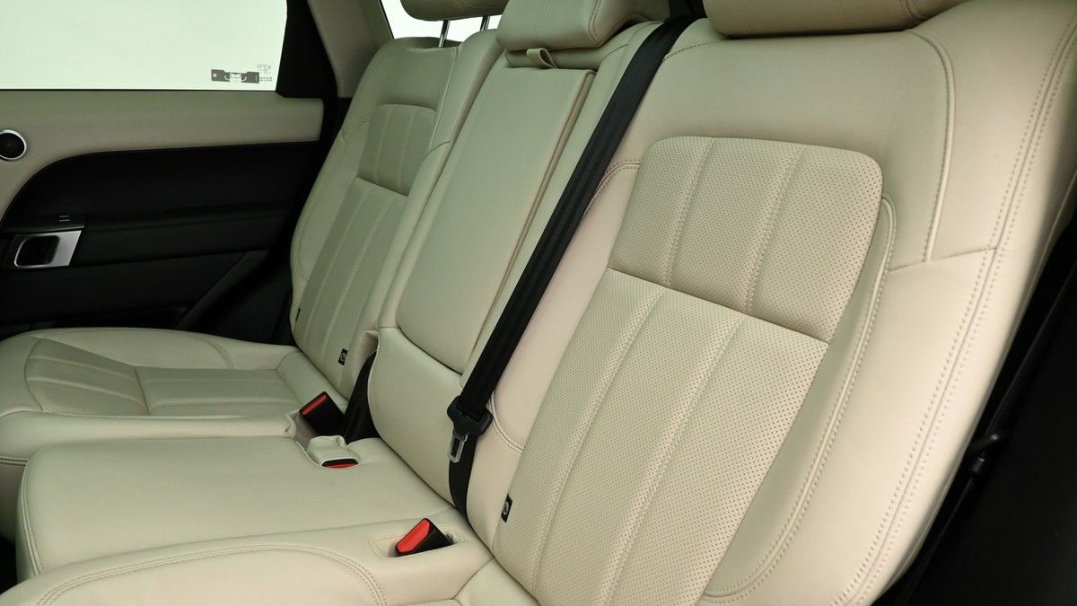 Land Rover Range Rover Sport Image 5