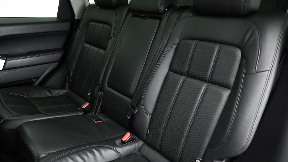 Land Rover Range Rover Sport Image 5