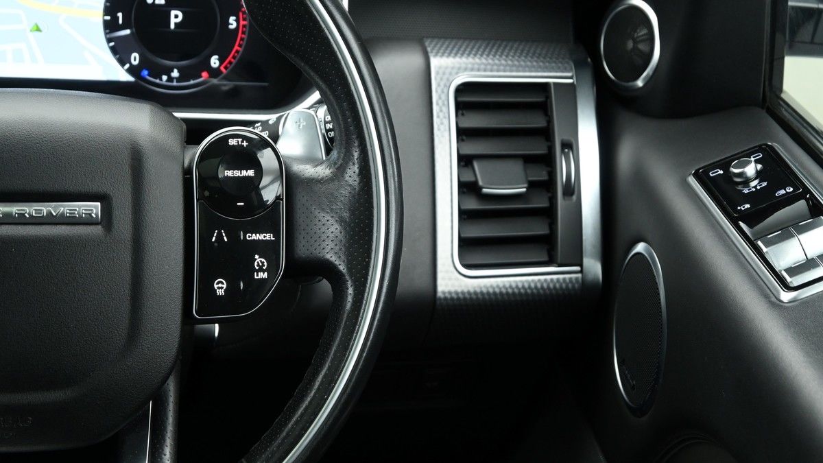 Land Rover Range Rover Sport Image 16