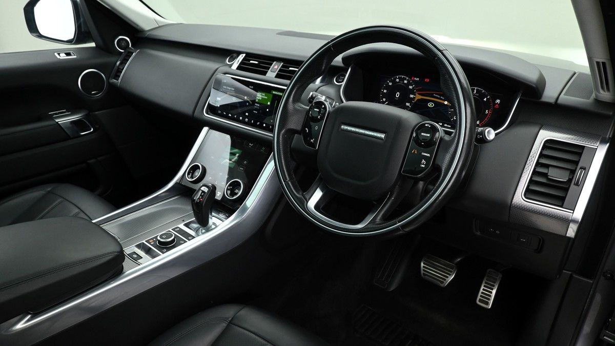 Land Rover Range Rover Sport Image 3