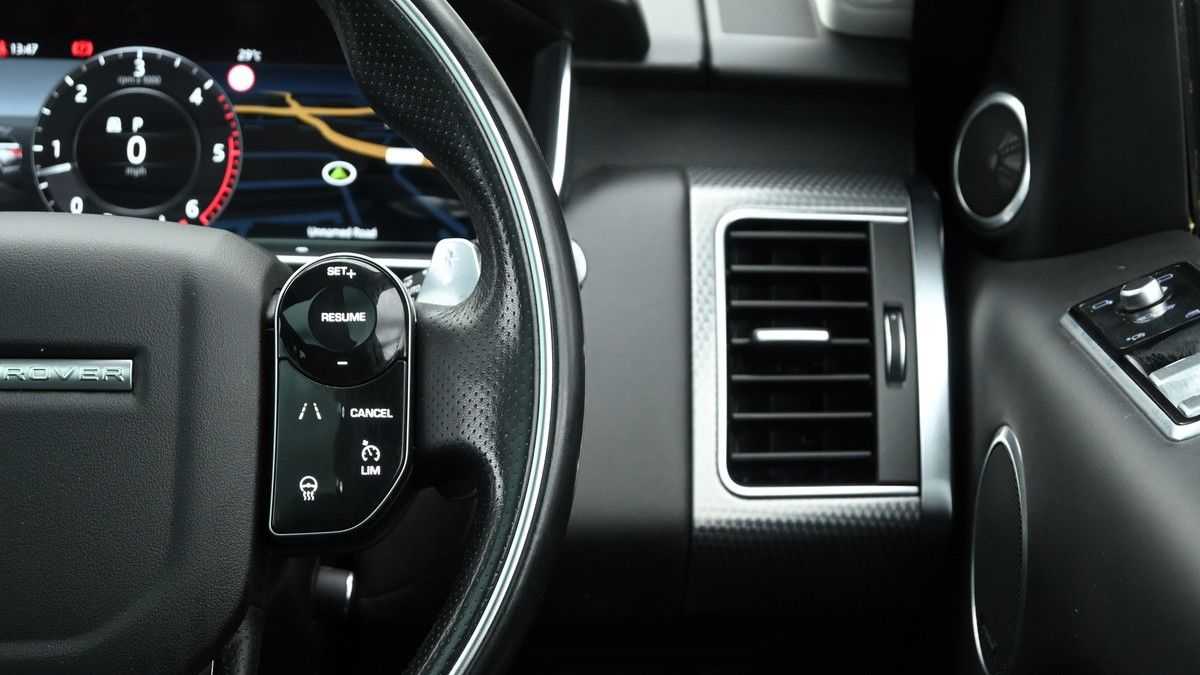 Land Rover Range Rover Sport Image 16