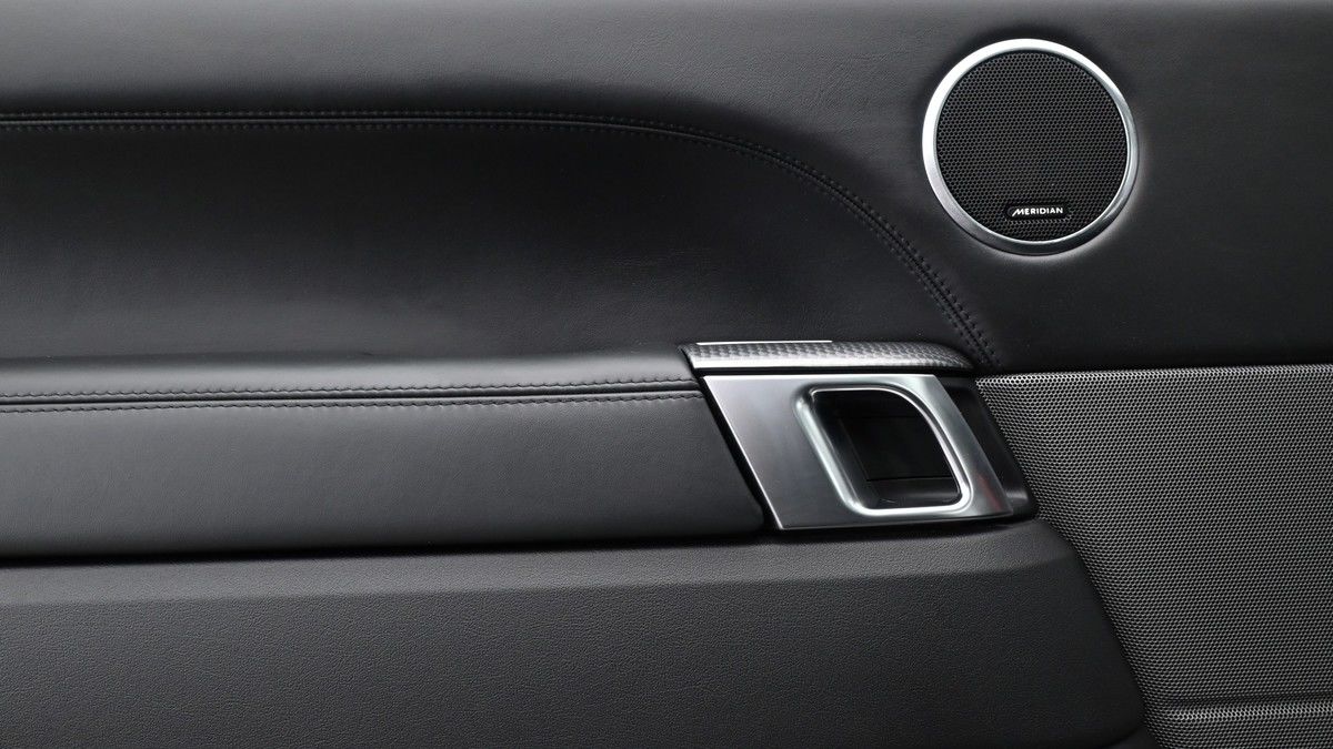 Land Rover Range Rover Sport Image 13