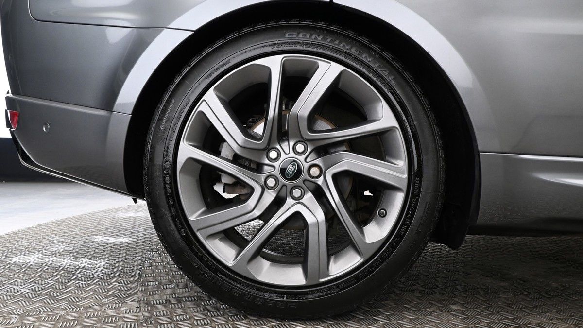 Land Rover Range Rover Sport Image 9
