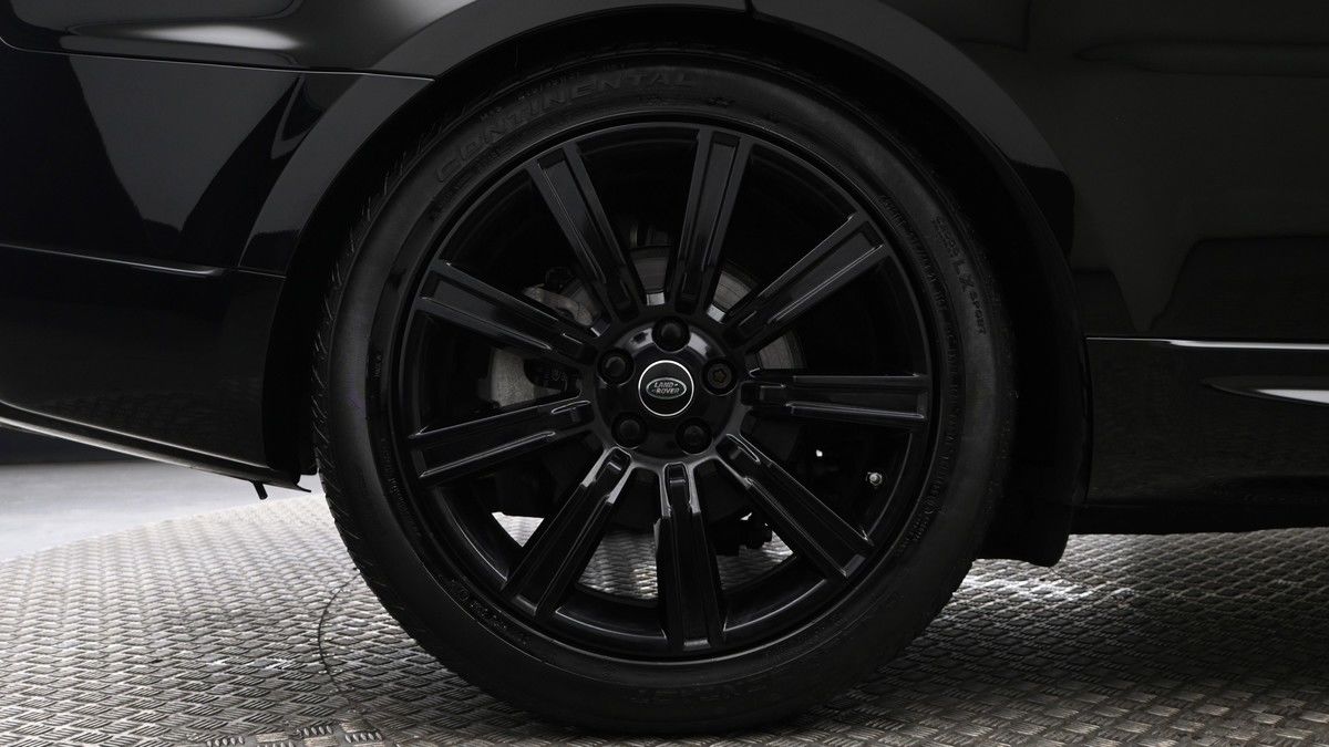 Land Rover Range Rover Sport Image 9