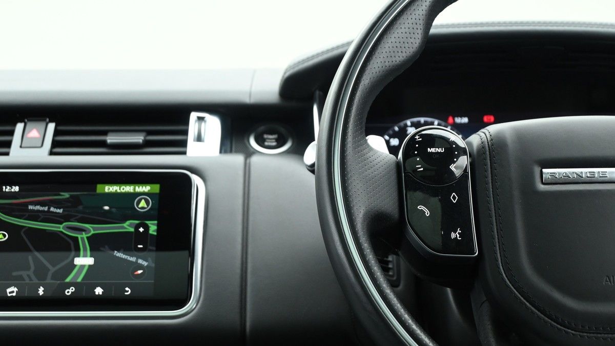 Land Rover Range Rover Sport Image 15