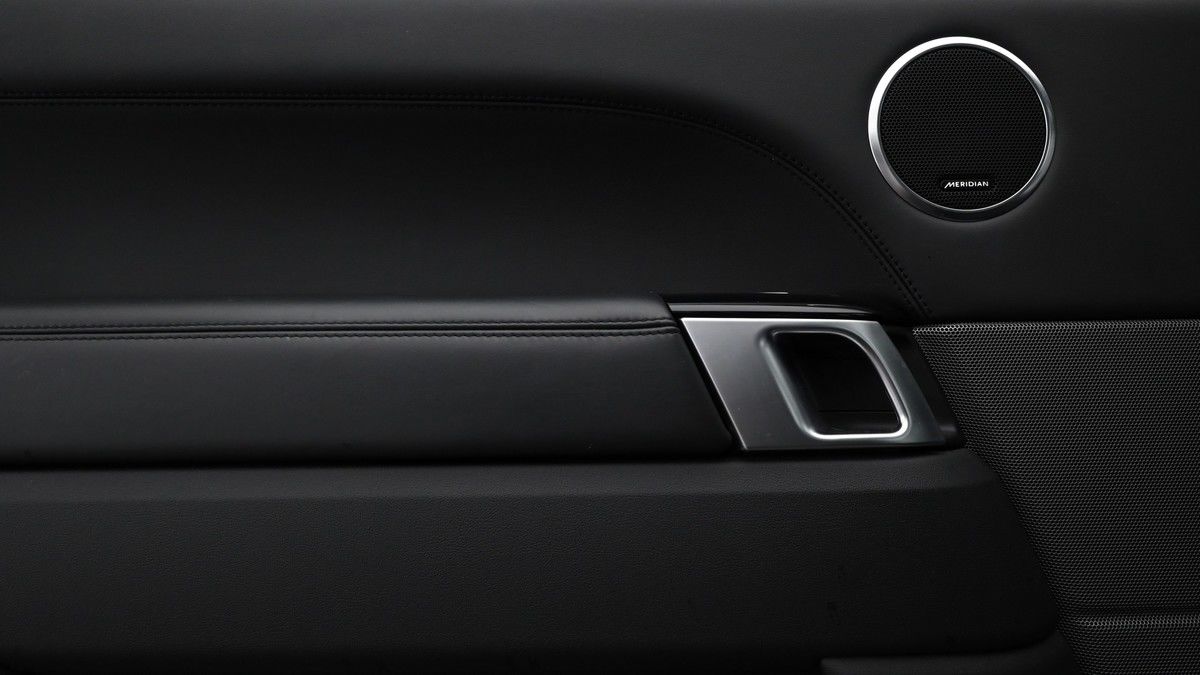 Land Rover Range Rover Sport Image 13