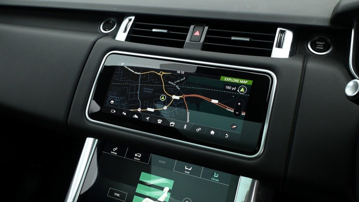Land Rover Range Rover Sport Image 11