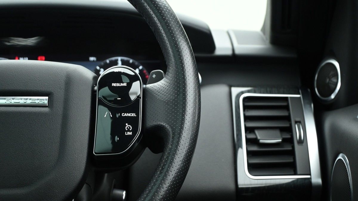 Land Rover Range Rover Sport Image 16