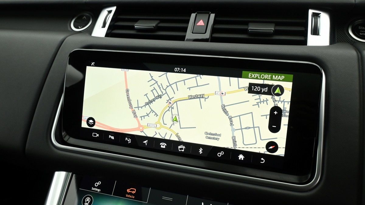 Land Rover Range Rover Sport Image 12