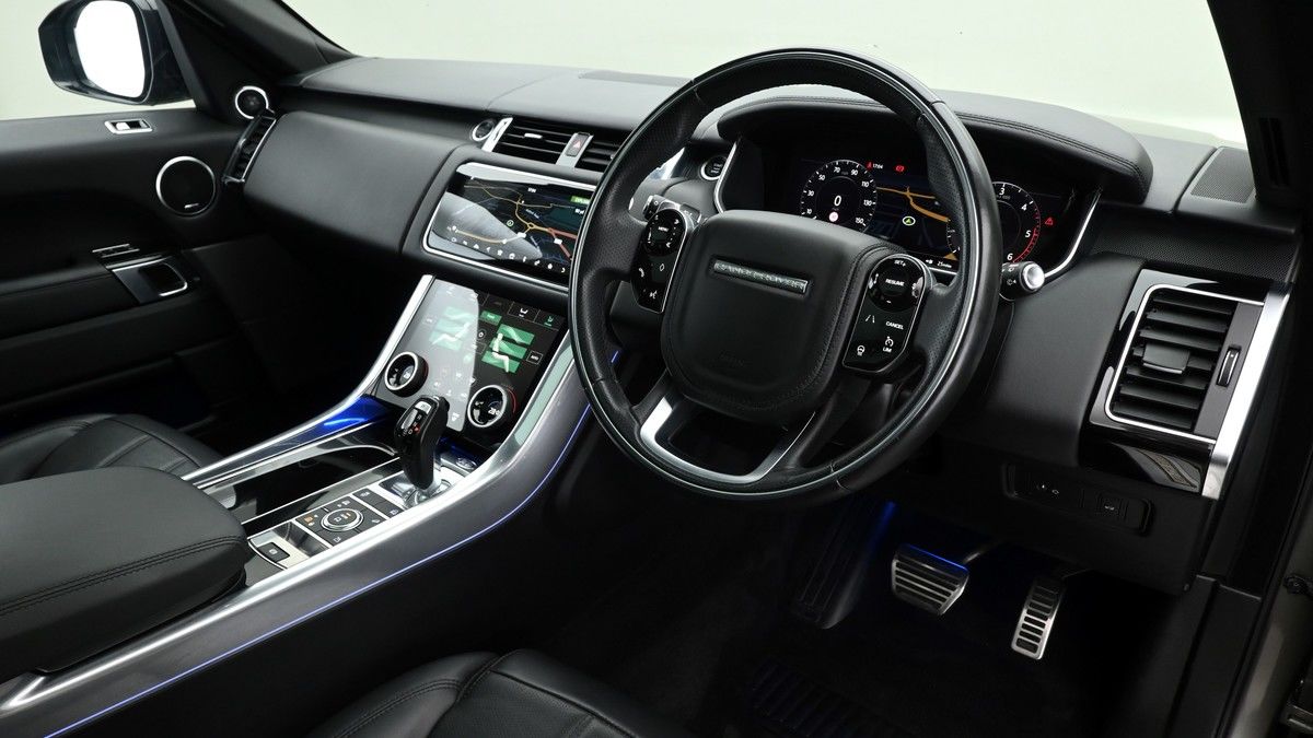 Land Rover Range Rover Sport Image 3