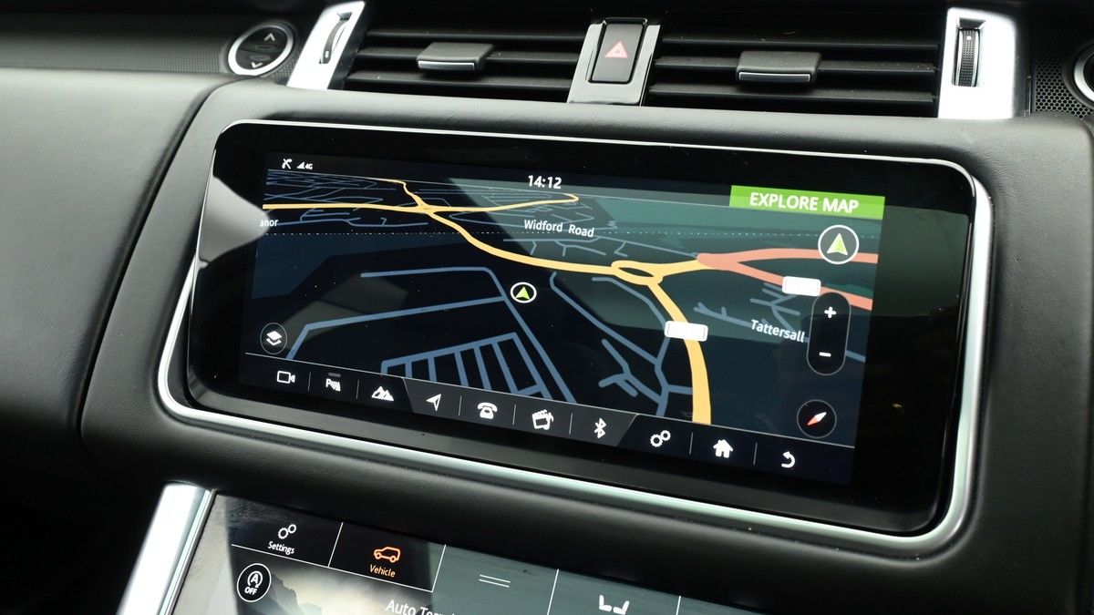 Land Rover Range Rover Sport Image 11