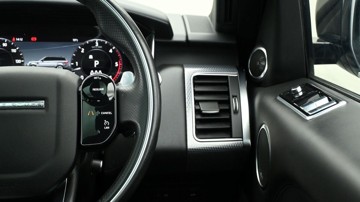 Land Rover Range Rover Sport Image 16