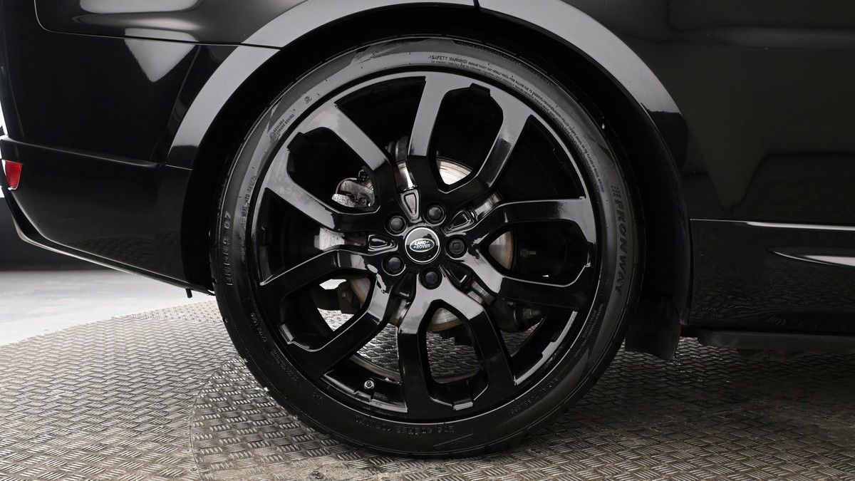 Land Rover Range Rover Sport Image 9