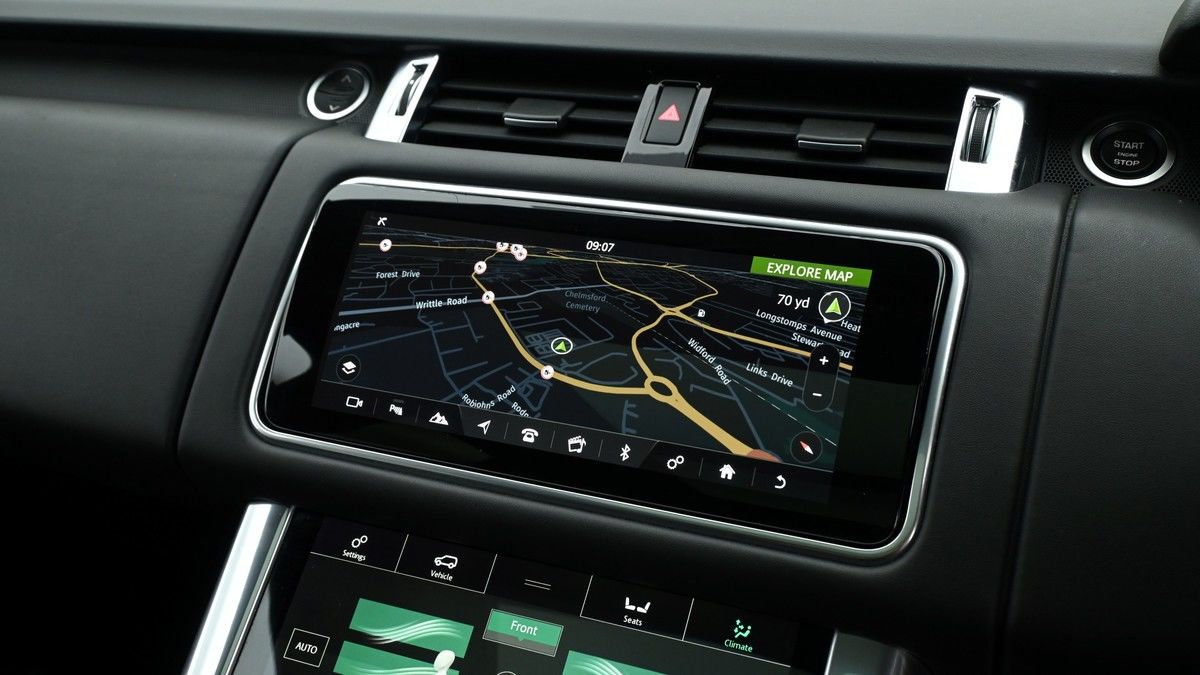 Land Rover Range Rover Sport Image 11