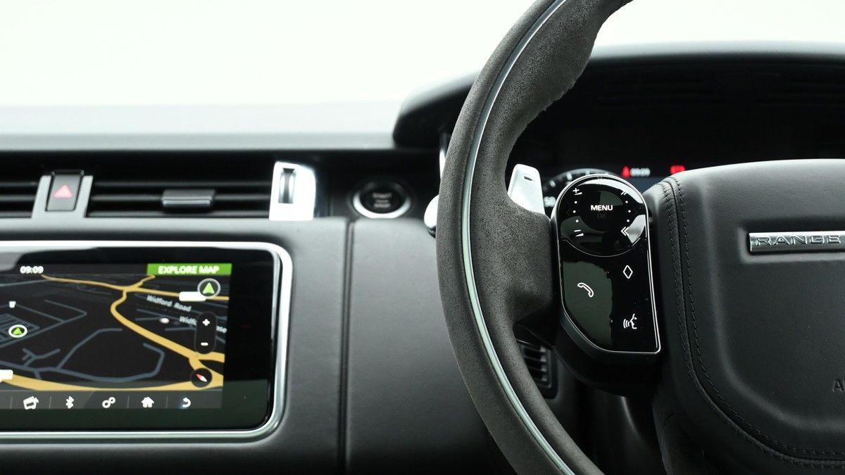 Land Rover Range Rover Sport Image 15