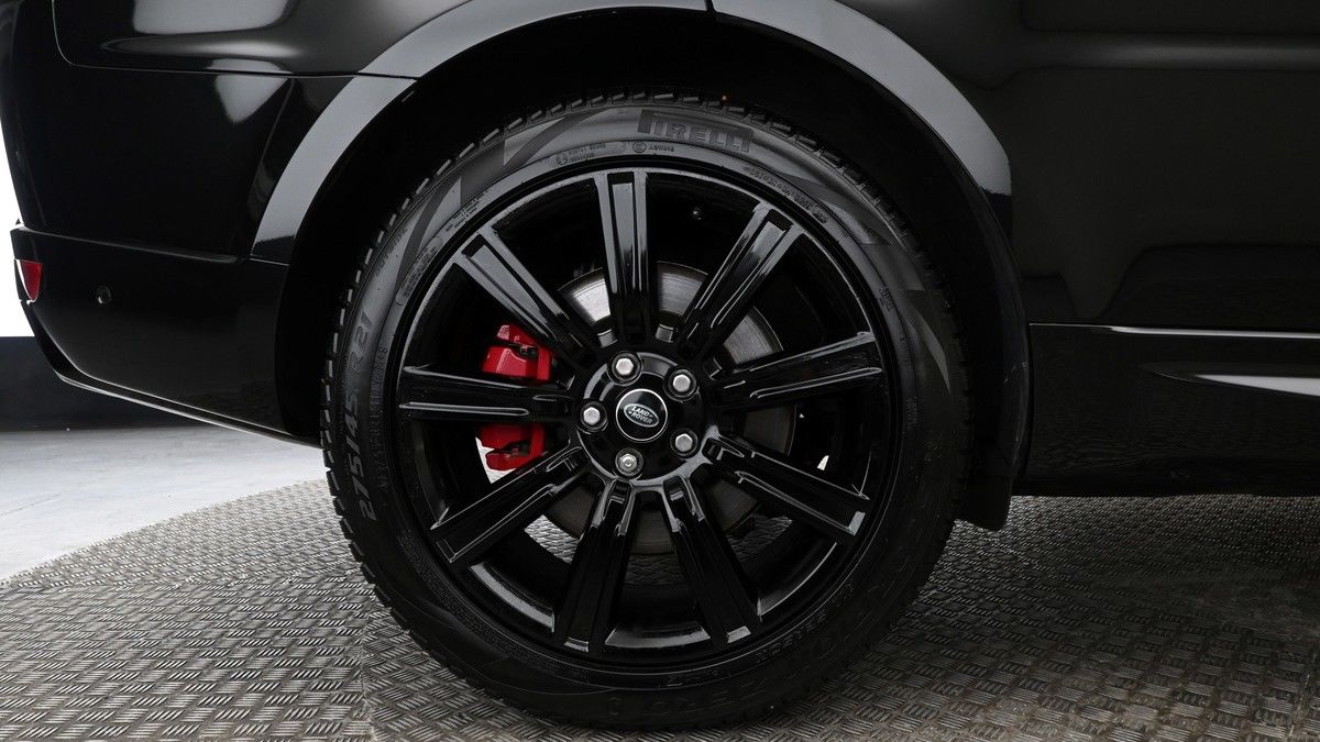 Land Rover Range Rover Sport Image 9