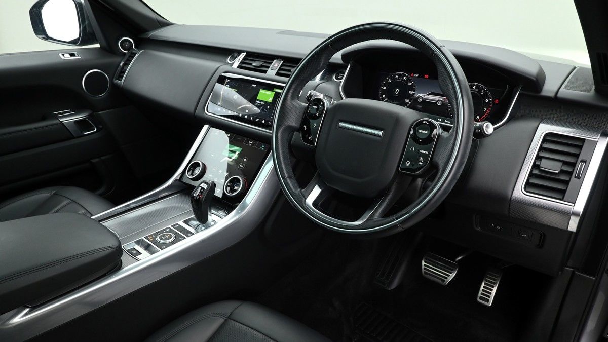 Land Rover Range Rover Sport Image 3