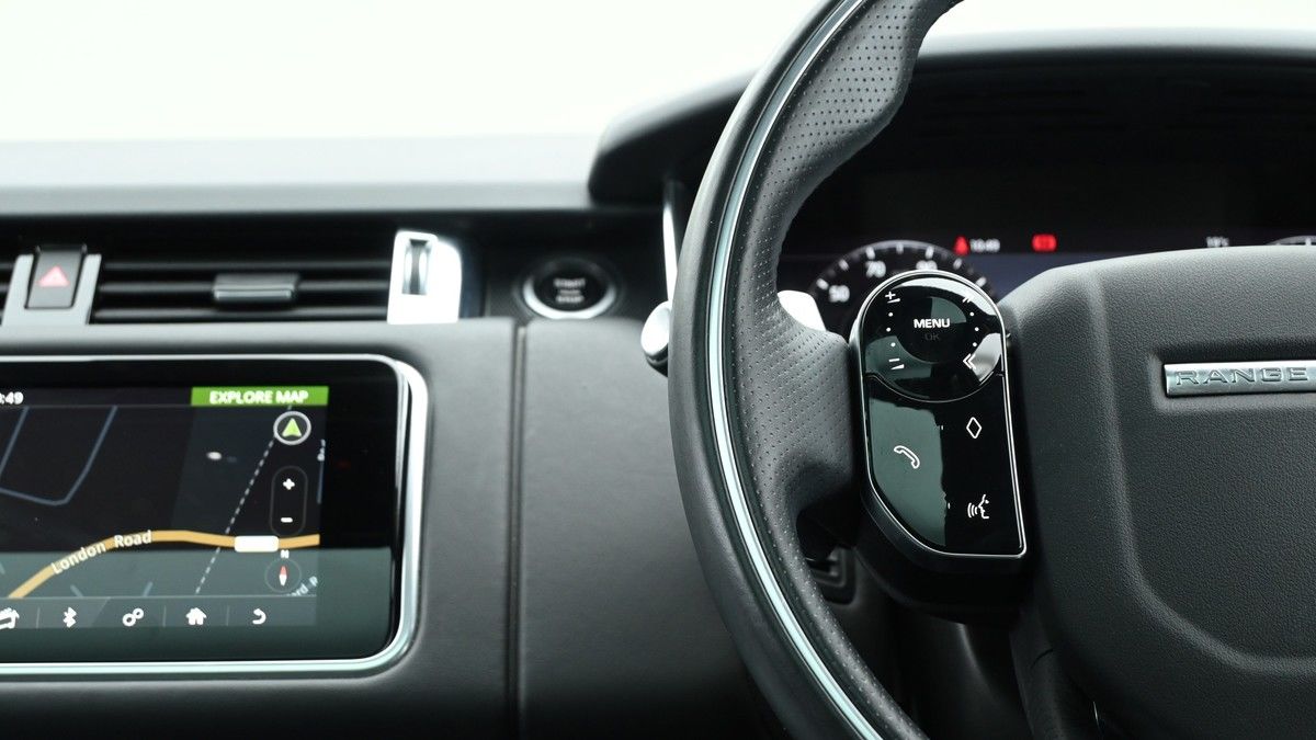 Land Rover Range Rover Sport Image 15