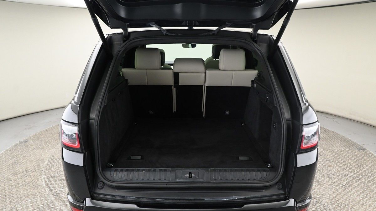 Land Rover Range Rover Sport Image 10