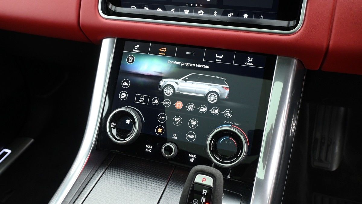 Land Rover Range Rover Sport Image 12