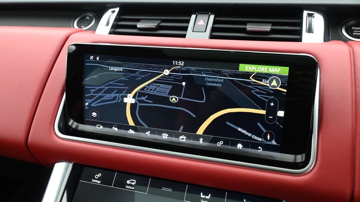 Land Rover Range Rover Sport Image 11