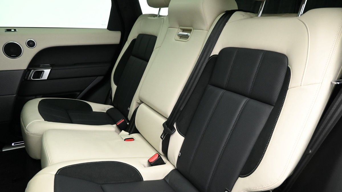 Land Rover Range Rover Sport Image 5