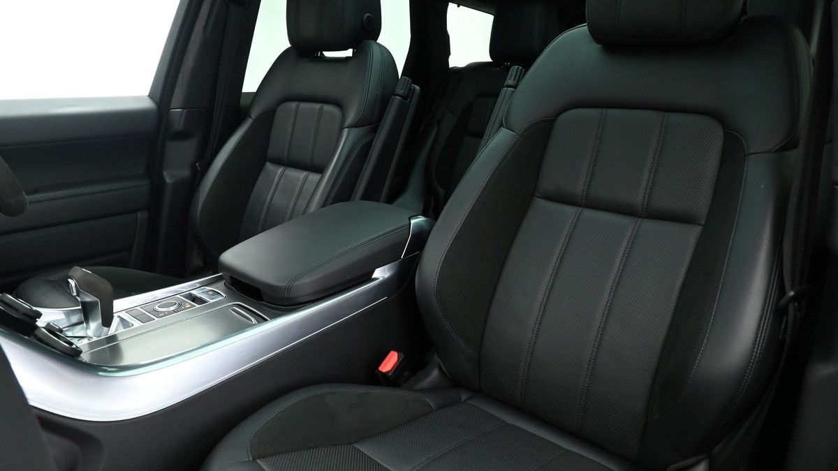 Land Rover Range Rover Sport Image 8