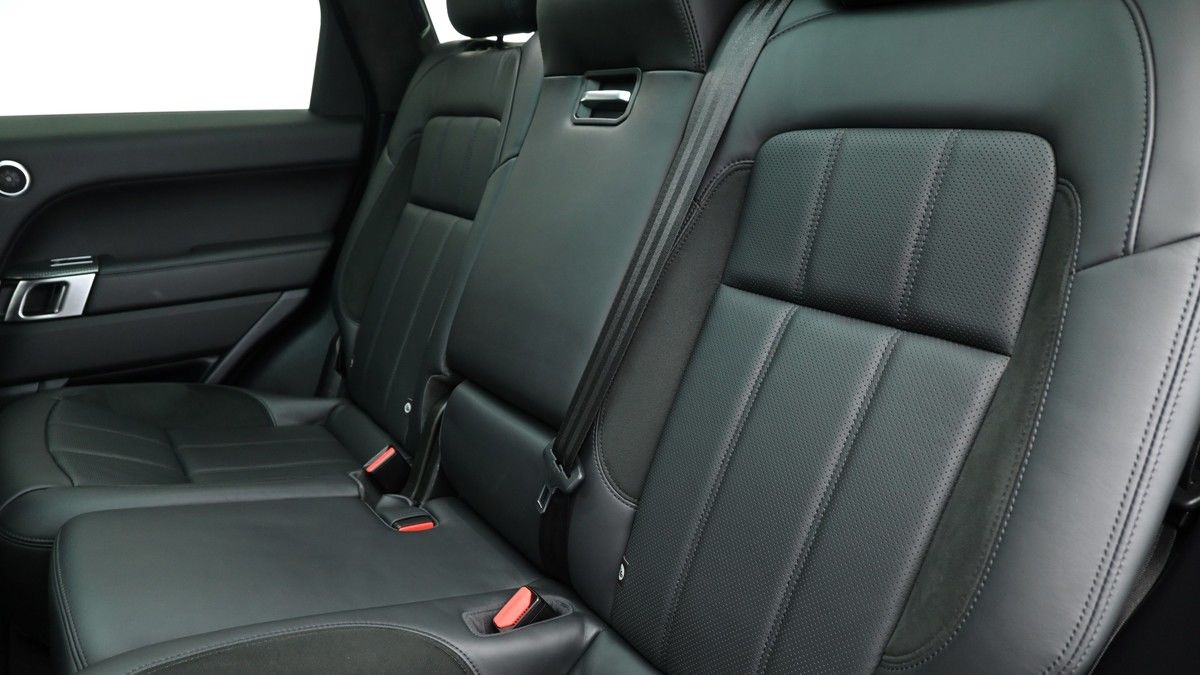 Land Rover Range Rover Sport Image 9