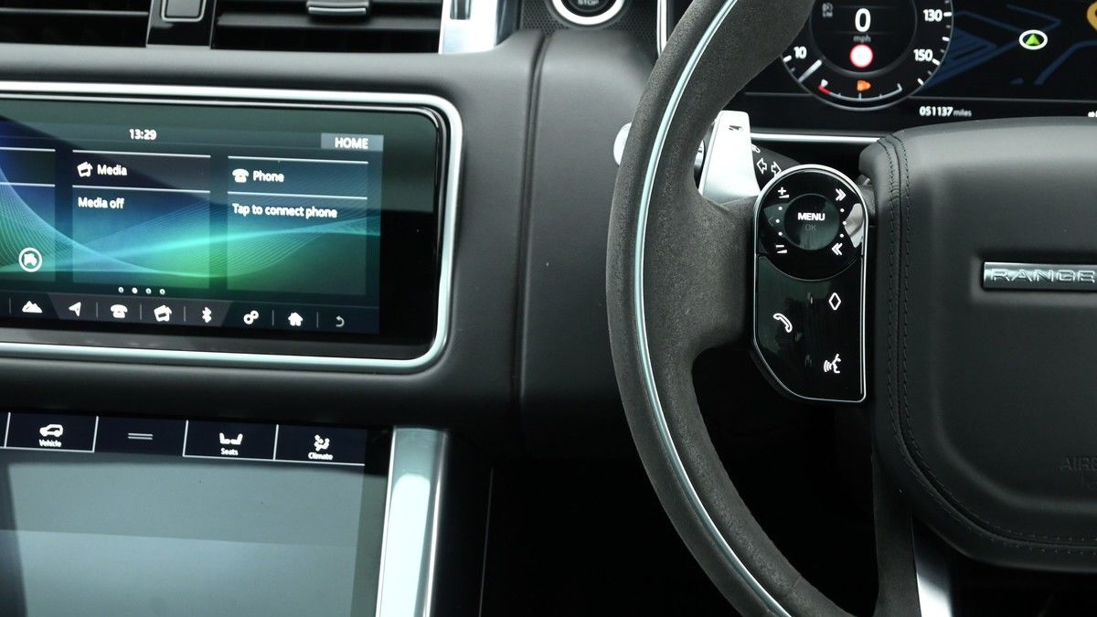 Land Rover Range Rover Sport Image 29