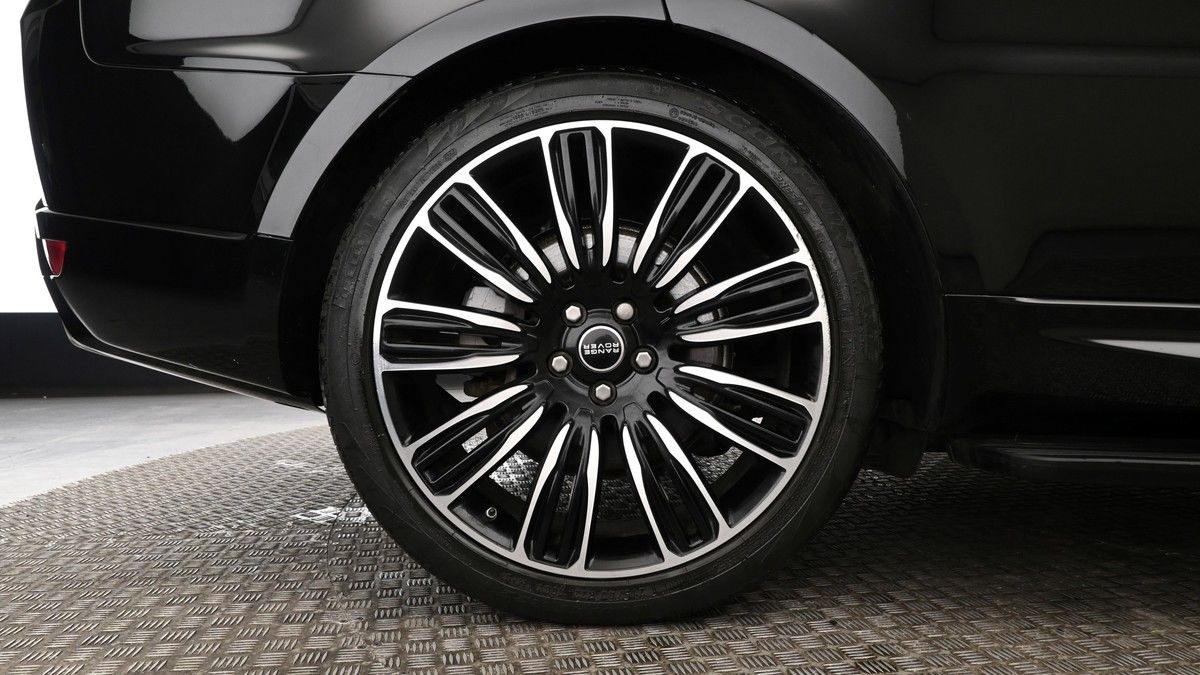 Land Rover Range Rover Sport Image 8