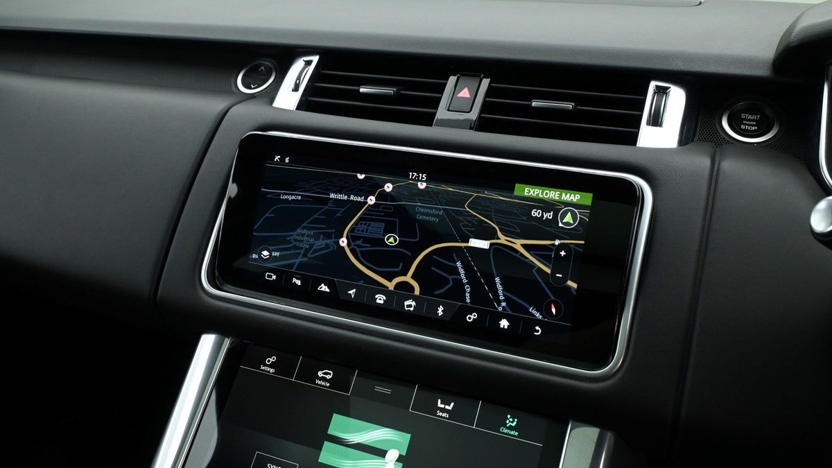 Land Rover Range Rover Sport Image 11