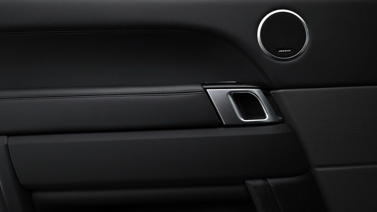 Land Rover Range Rover Sport Image 13