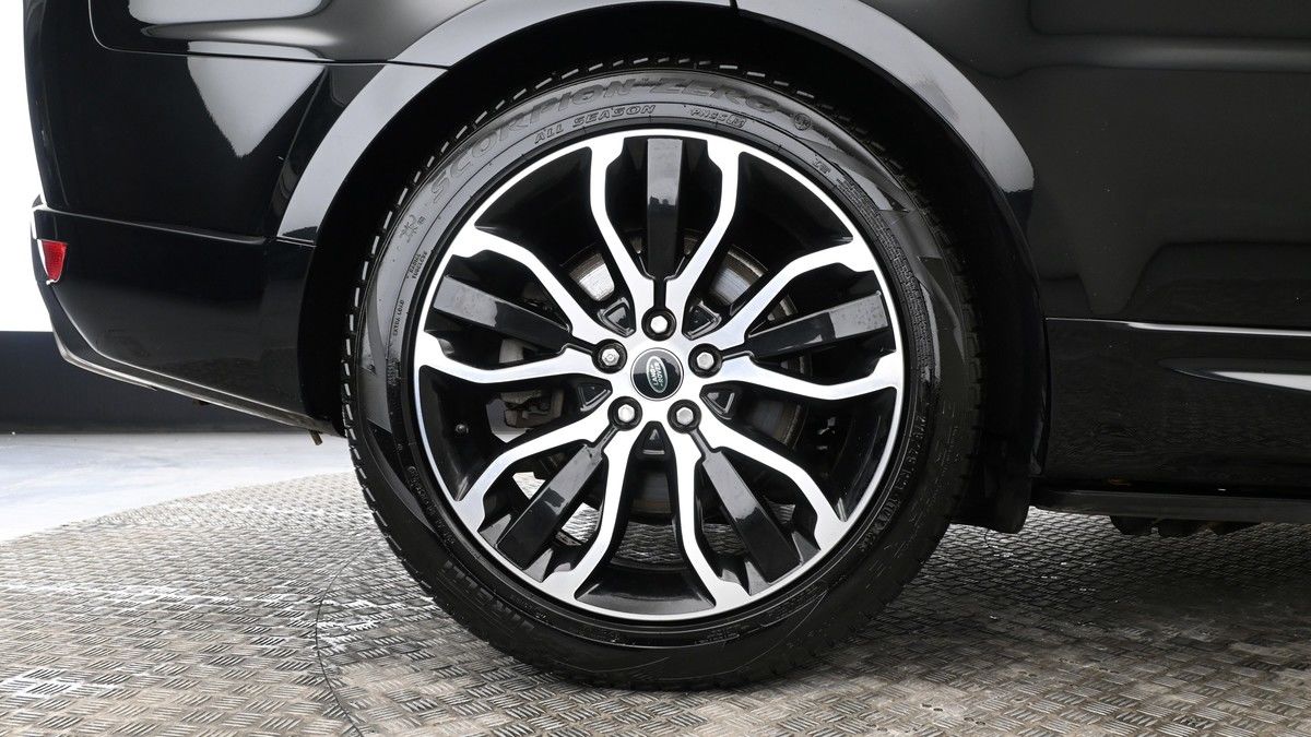 Land Rover Range Rover Sport Image 9
