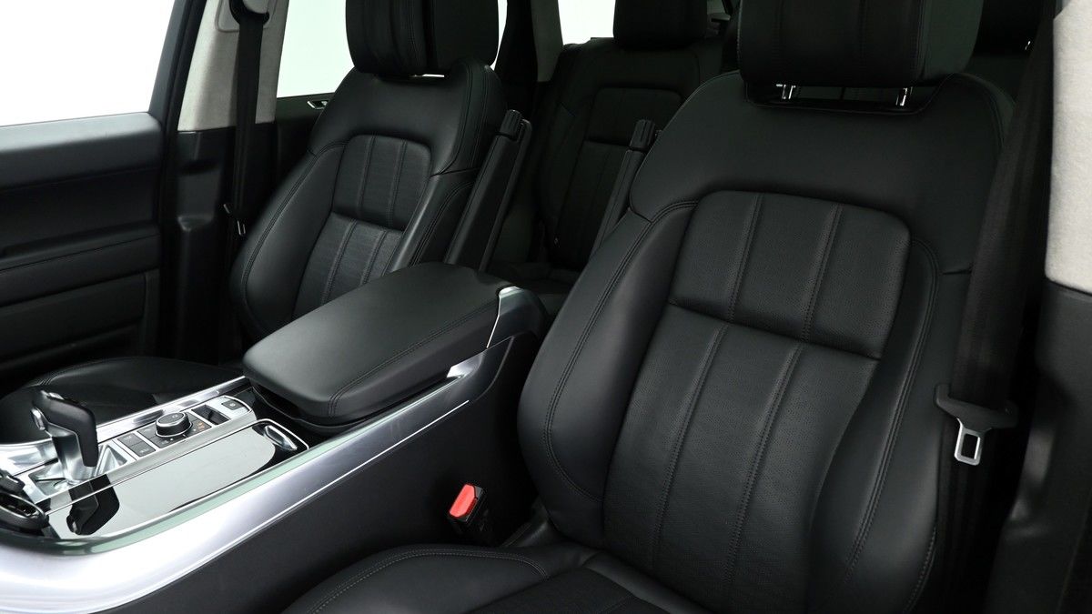 Land Rover Range Rover Sport Image 4