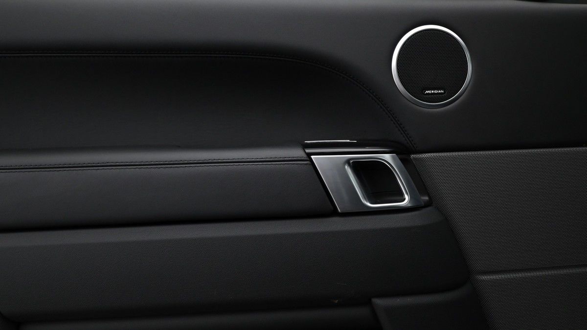 Land Rover Range Rover Sport Image 13