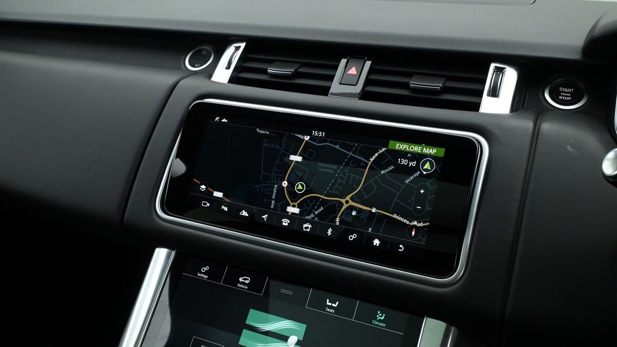 Land Rover Range Rover Sport Image 11