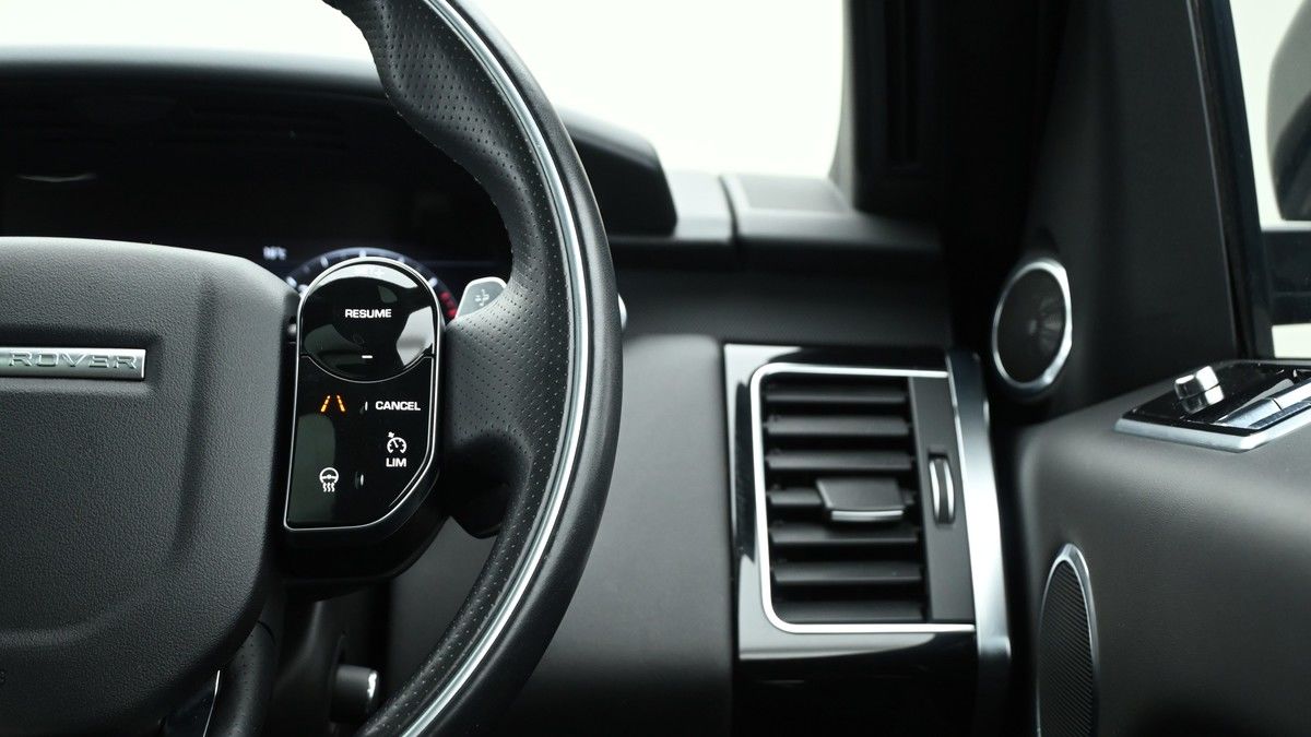 Land Rover Range Rover Sport Image 16