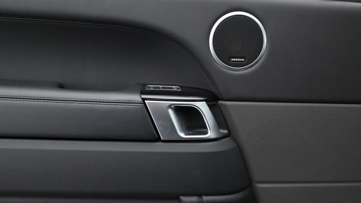 Land Rover Range Rover Sport Image 13