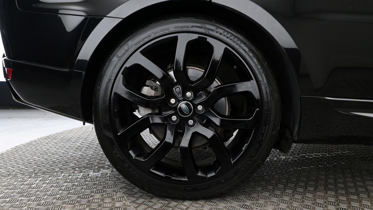 Land Rover Range Rover Sport Image 9