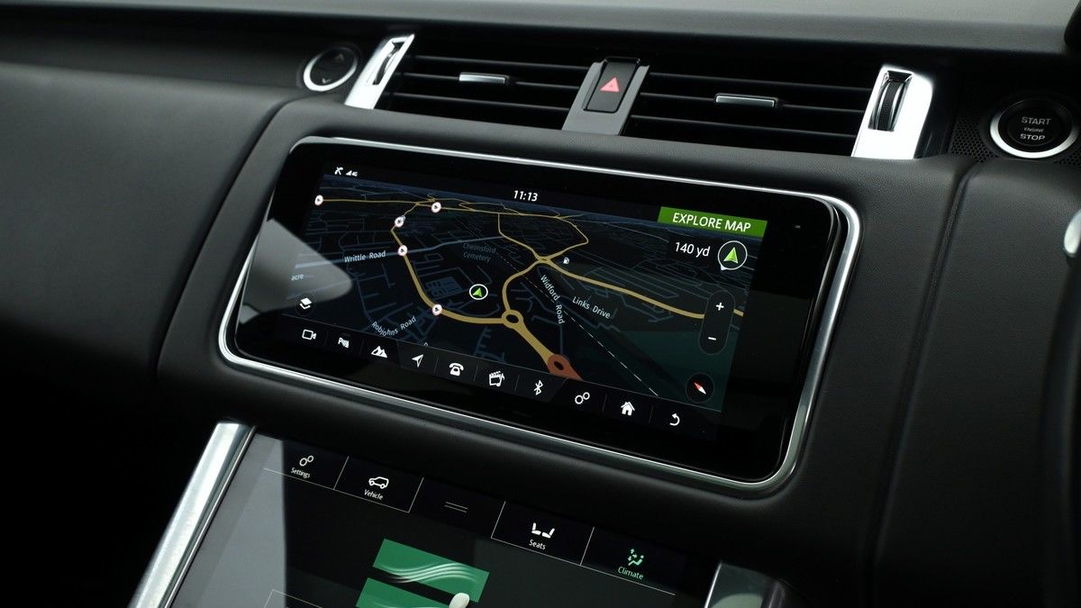 Land Rover Range Rover Sport Image 11