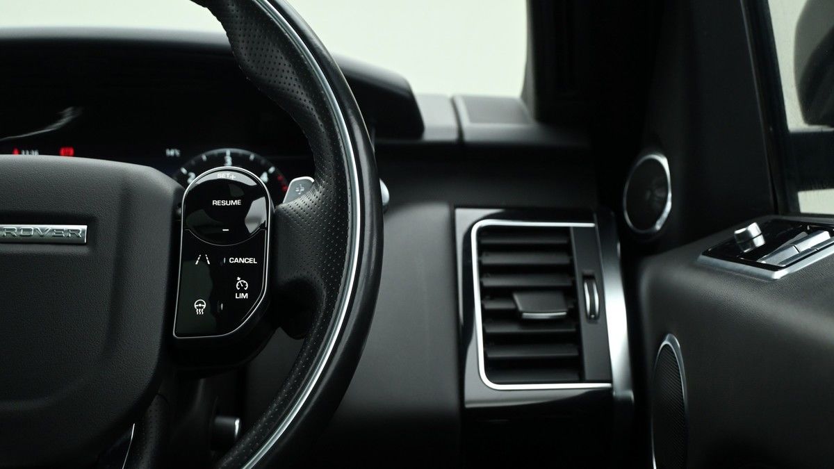 Land Rover Range Rover Sport Image 16