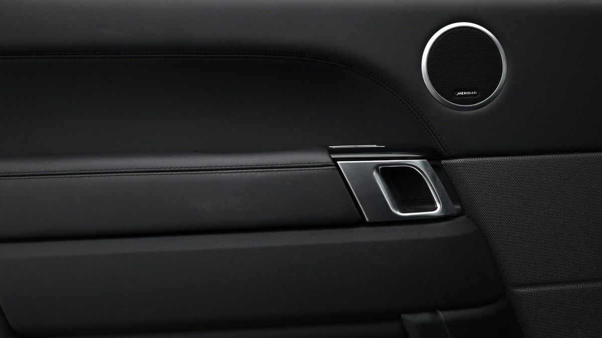 Land Rover Range Rover Sport Image 13
