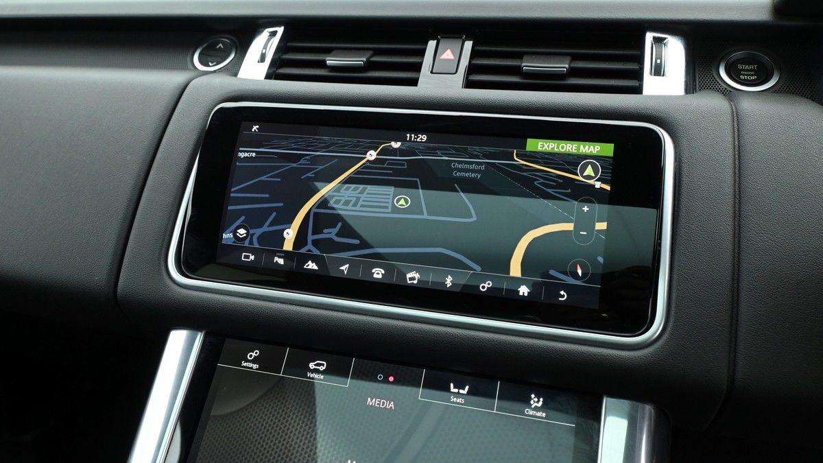 Land Rover Range Rover Sport Image 11